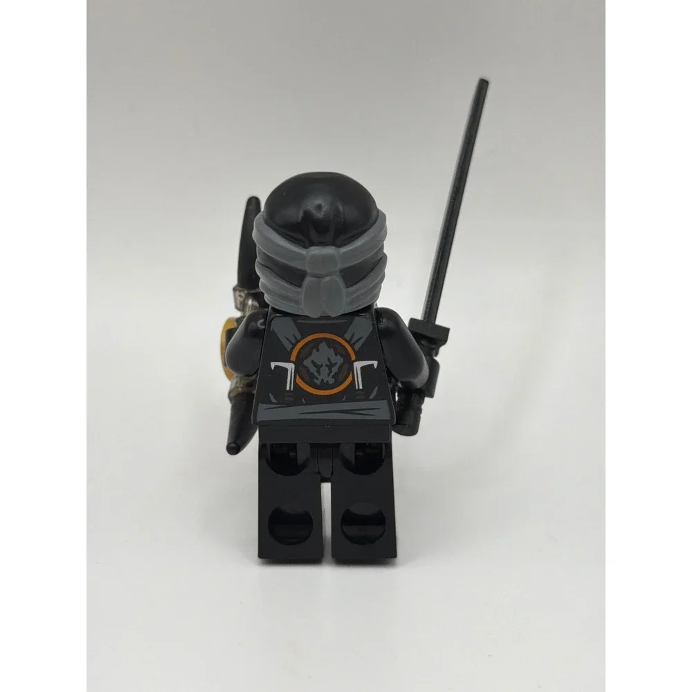 Lego Ninjago Deepstone Possession Cole Minifigure njo0140‎ Missing Shoulder Pads